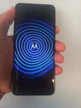 BARBADA!! MOTO G9 PLAY- entrego !!!