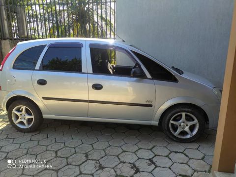 Meriva Joy, conforto e segurança 
