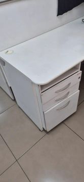 Mesa de Escritório Branca em L 