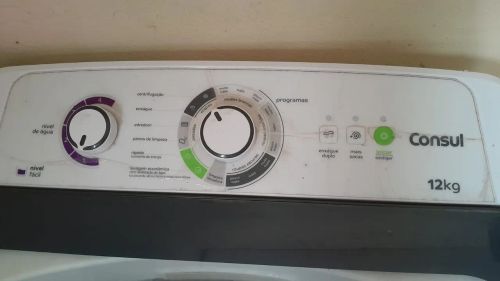 Máquina de lavar semi nova