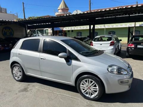 PUNTO 1.6 ESSENCE MANUAL