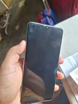vendo A22 com trinco na tela funcionando perfeitamente 