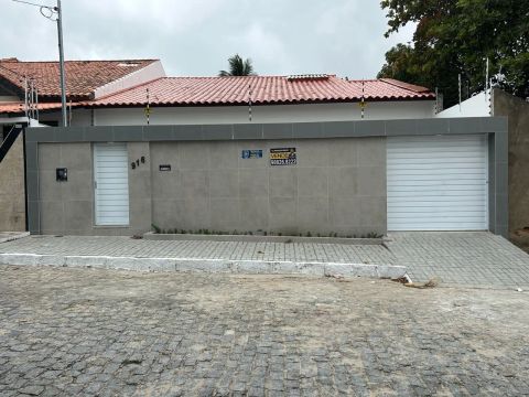 Casa Alto branco