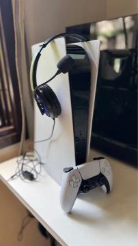 Playstation 5 + Controle + Headset