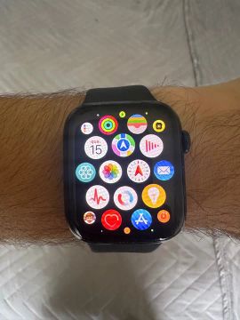 Apple Watch series 8 44mm