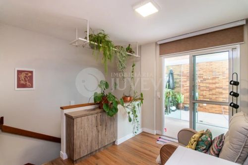 IMOBILIARIA JUVEVE VENDE COBERTURA HUGO LANGE UFPR AGRARIAS ITAU AUGUSTO STRESSER RUA ARAM