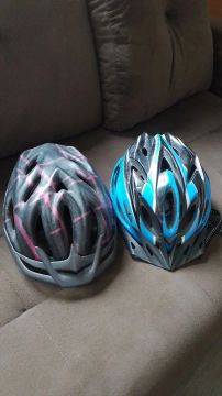 Capacete de Bicicleta - 2 Peças