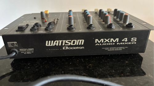 Mesa de Som Wattsom MXM 4S