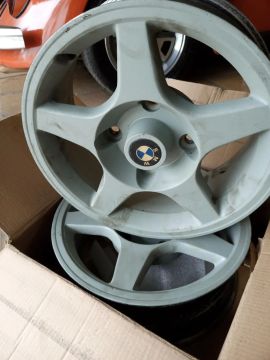 Rodas aro 15 para Fusca 4 furos 