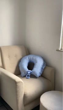 Poltrona amamentação + puff