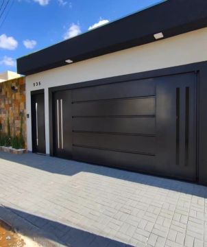 Portão de garagem basculante em 10x