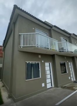 Casa primeira locação com 2 quartos (suítes)