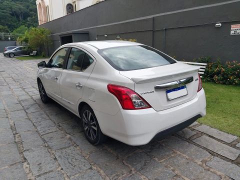 Nissan Versa SL 1.6 Automático 2020 49 000 kms