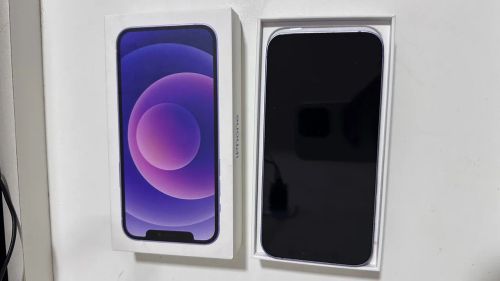 iPhone 12 - 64gb