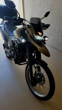 Lander 2023 KM baixo