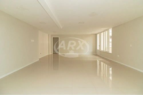 Apartamento de 147.0m² no bairro Moinhos de Vento,