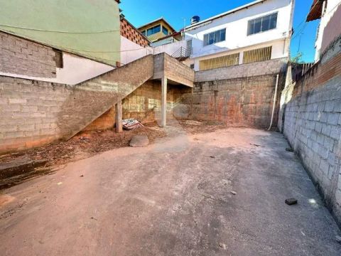 02 Kitnets, em terreno de 180m², Quintas Coloniais-Contagem!