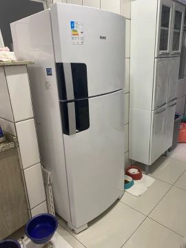 Geladeira Duplex Consul Branca - Novíssima ainda na garantia
