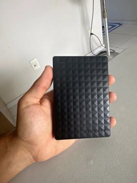 HD Externo Portátil Seagate 1TB