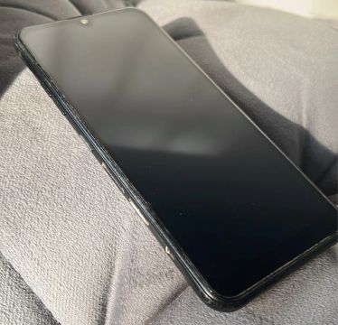 LG k 40s 