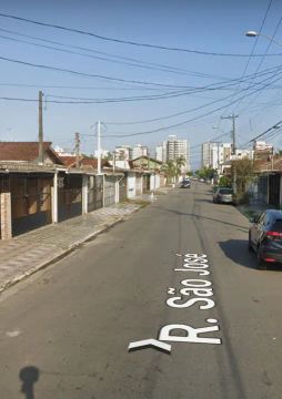 Casa na praia (Praia Grande - SP)
