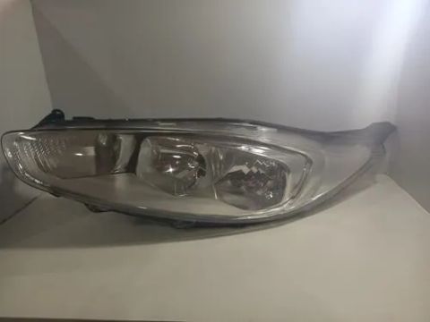 Farol esquerdo Ford New Fiesta 2014 a 2019