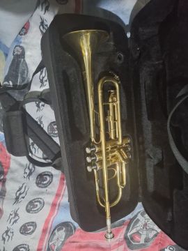 Vendo trompete harmonics 