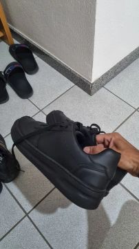 Tenis
