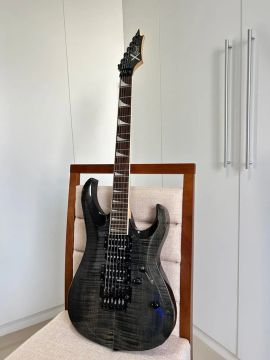 guitarra ibanez emg