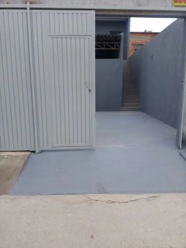 Alugo apart com garagem 1230 com energia ja incluso no valor