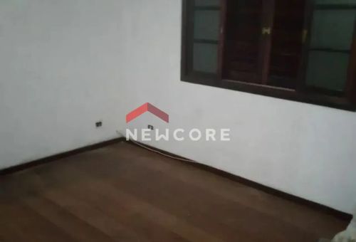 Casa em Rua General Etchgoyen - Vila Cascatinha - São Vicente/SP