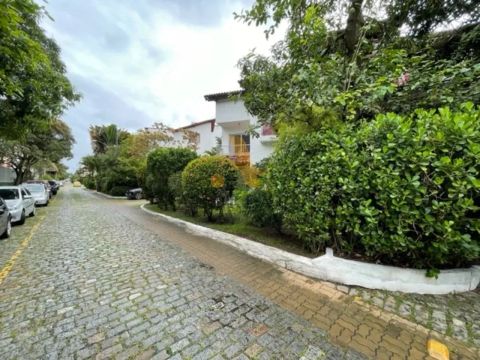 Av. Lucio Costa - Condominio Vivendas - Melhor localização da praia da Barra!!!