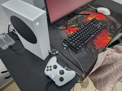 Xbox Series S - Novo