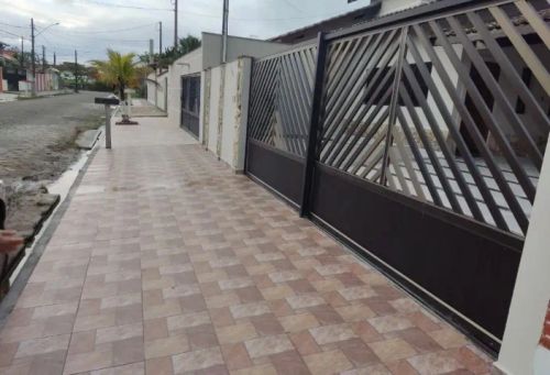 Casa á venda 