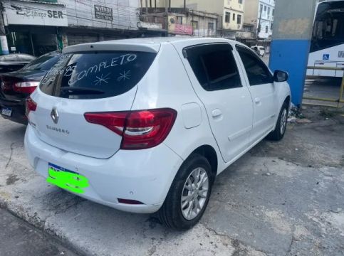 Renault Sandero 2021 completo impecável