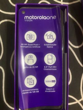 Motorola One Vision 