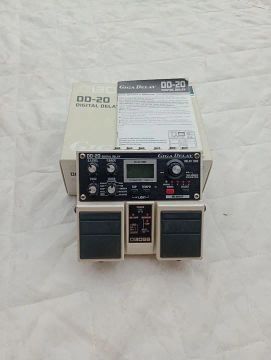 Pedal de Delay Boss DD-20 Giga Delay