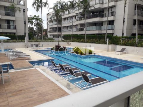 Recreio dos Bandeirantes | Casa de Condomínio 3 quartos, sendo 3 suites