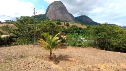 13.500m2 a 9km na rod do frade 