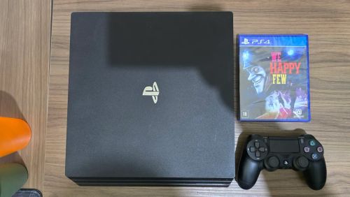 Playstation 4 com Jogo We Happy Few