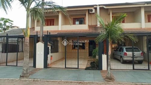 Sobrado semimobiliado à venda por R$ 320.000,00 - Moinhos d' água - Lajeado/RS