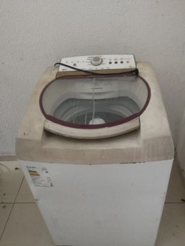 MÁQUINA DE LAVAR 
