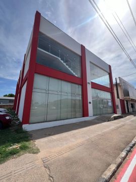 Aluga-se excelente ponto comercial bem localizado no bairro Caimbé.