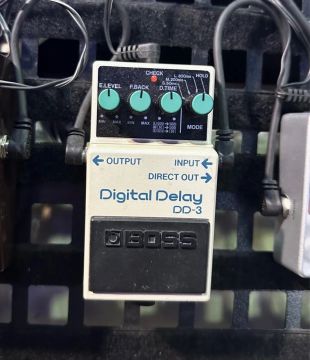 Pedal delay DD3 Boss - perfeito estado 