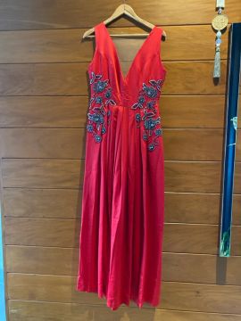 Vestido Madrinha/Formanda Vermelho Bordado 40-42