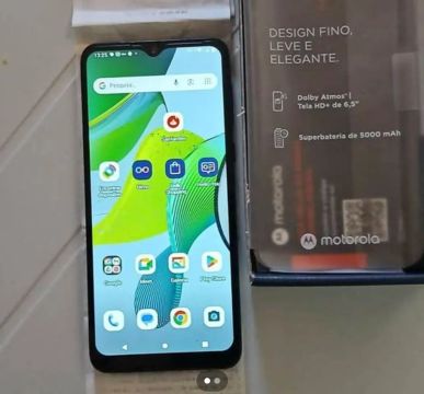 Celular Motorola - seminovo 