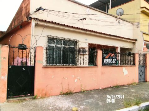 CASA C/ 1 QUARTO - DUQUE DE CAXIAS