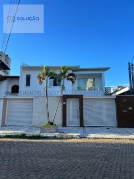 Casa em Esplanadinha - Governador Valadares