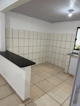 Alugo Kitnet 