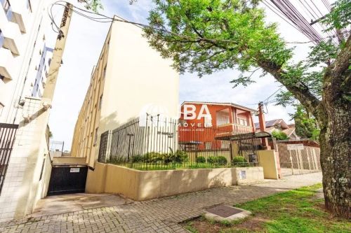 APARTAMENTO ESPAÇOSO COM 3 QUARTOS !